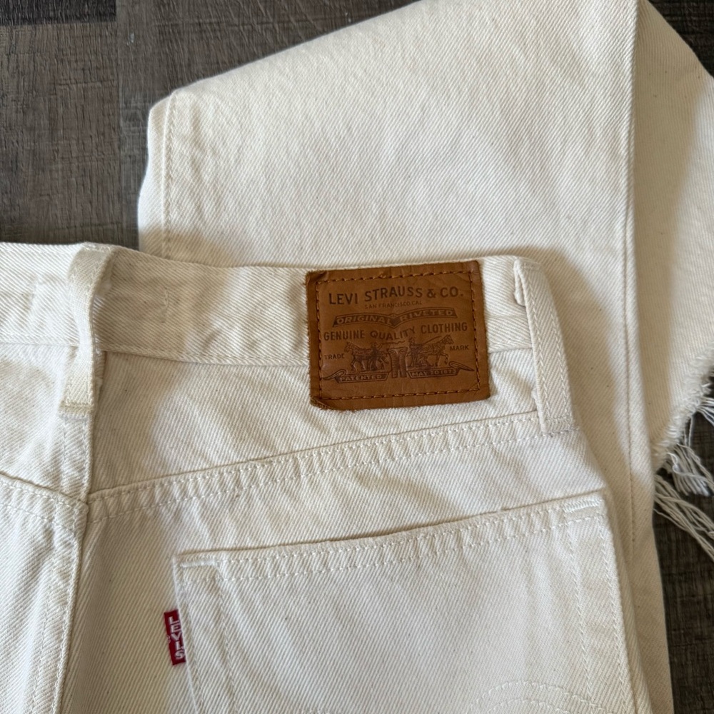 Levi’s Wedgie Jean